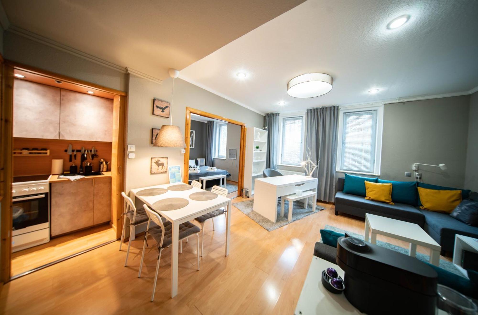 Lovely Flat By The Castle For 4Ppl Будапеща Екстериор снимка