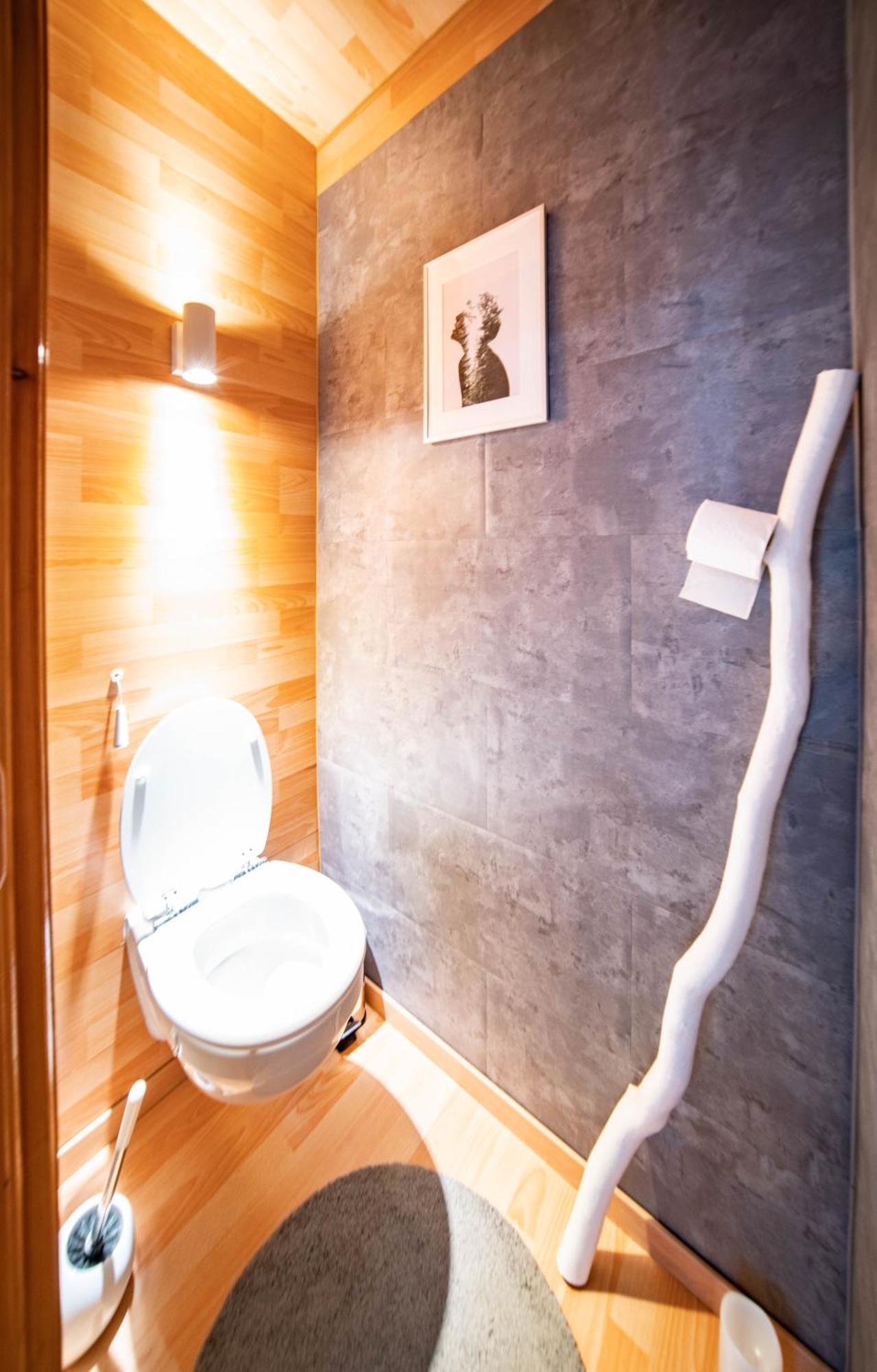 Lovely Flat By The Castle For 4Ppl Будапеща Екстериор снимка